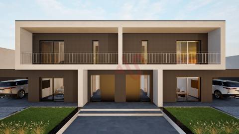 Moradia Geminada T3 de Luxo, com 1 Suite, Garagem fechada, cozinha mobilada Open Space em Felgueiras