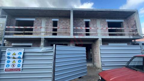 Moradia Geminada T3 | Caramos, Felgueiras