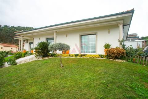 Moradia T3 em Idães, Felgueiras