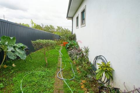 Moradia T3 em Idães, Felgueiras