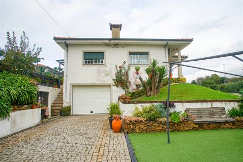 Moradia T3 em Idães, Felgueiras