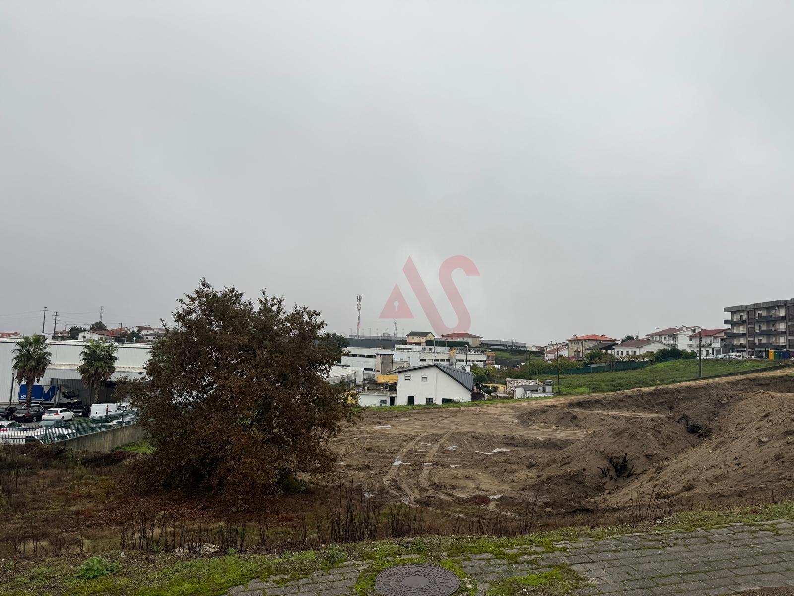 Terreno para Construção com 620 m² em Barrosas Idães, Felgueiras