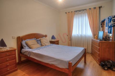 Apartamento T3 à venda em Barrosas (Santo Estêvão), Lousada