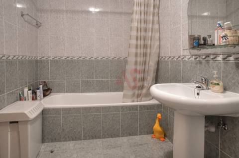 Apartamento T3 à venda em Barrosas (Santo Estêvão), Lousada