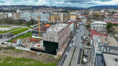 Apartamento T2 em construção no empreendimento Vila Mauri em Felgueiras