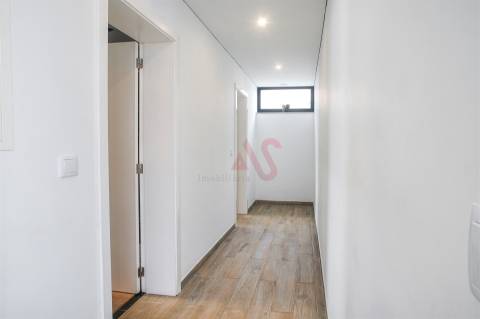 Moradia T5 a 400 metros da praia com Piscina em Aguçadoura – Póvoa de Varzim