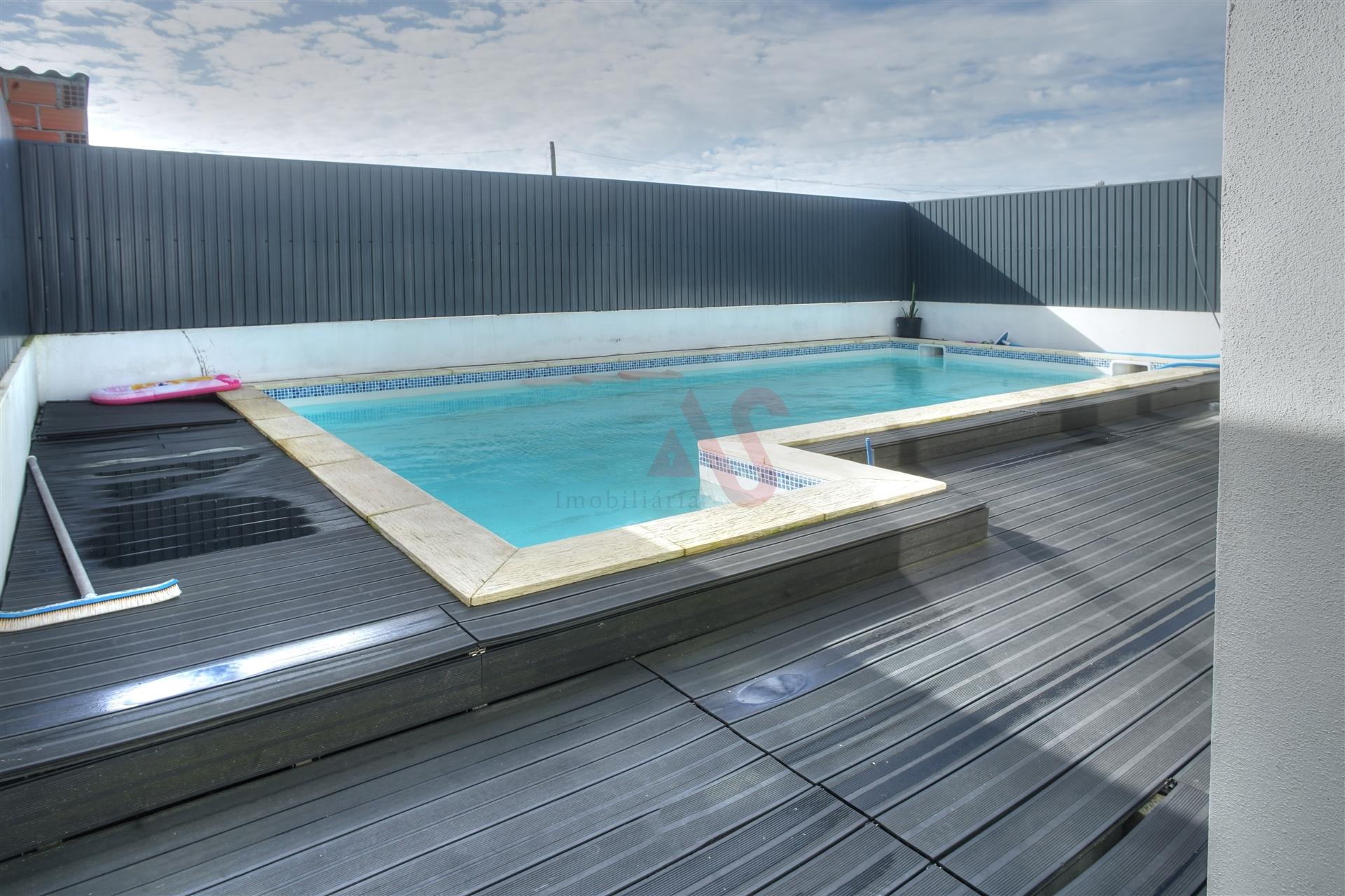 Moradia T5 a 400 metros da praia com Piscina em Aguçadoura – Póvoa de Varzim