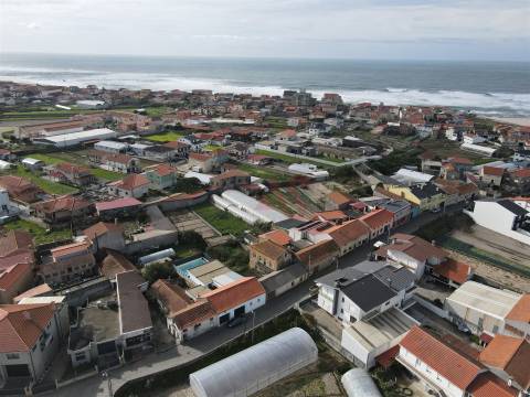 Moradia T5 a 400 metros da praia com Piscina em Aguçadoura – Póvoa de Varzim