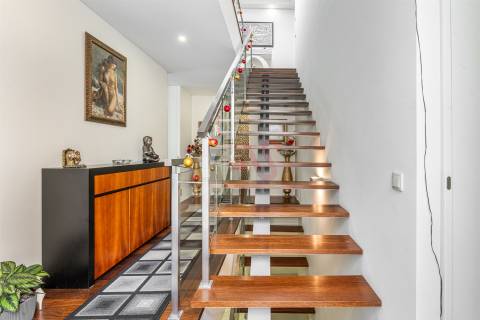 Moradia T3 Moderna com Acabamentos Premium em A ver o Mar - Póvoa de Varzim