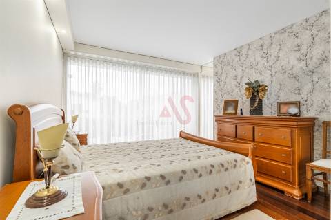 Moradia T3 Moderna com Acabamentos Premium em A ver o Mar - Póvoa de Varzim