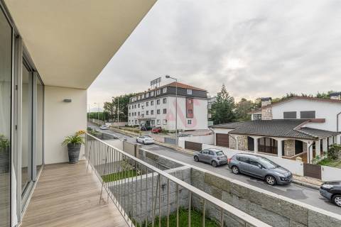 Moradia T3 Moderna com Acabamentos Premium em A ver o Mar - Póvoa de Varzim