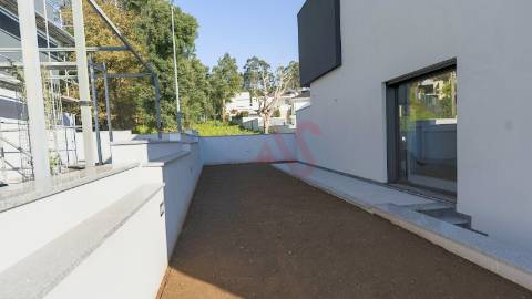 Moradia T3 em Banda — Construção Nova em Lobão, Santa Maria da Feira