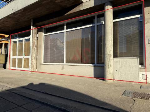 Apartamento T3, com 1 Suite , Garagem, Lavandaria, Cozinha Mobilada em Construção – Felgueiras