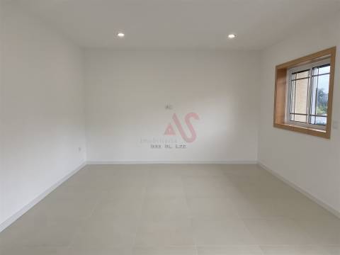 Apartamento T3 para arrendamento em Boim, Lousada