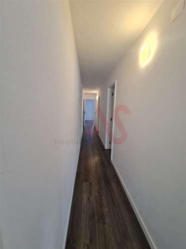 Moradia Bi-Familiar  T2 + T4 Dúplex  Azurara, Vila do Conde