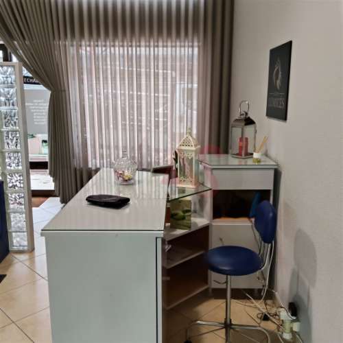 🏢 Loja no Rés do Chão com Possibilidade de Conversão em T2 Duplex – Vila Nova de Famalicão