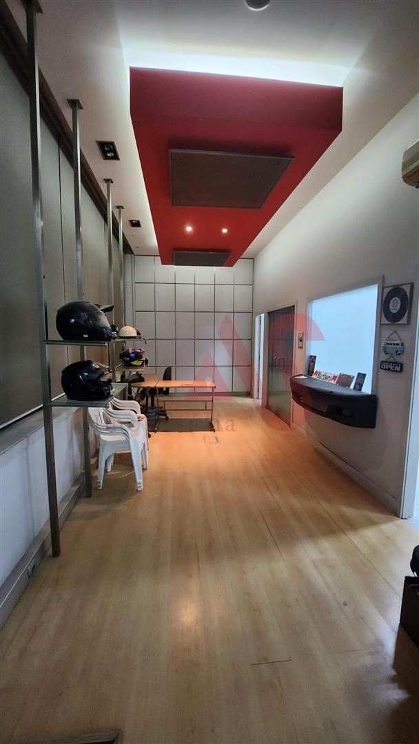 Armazém  Arrendamento em Santo Tirso, Couto (Santa Cristina e São Miguel) e Burgães,Santo Tirso