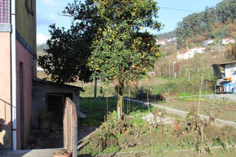&#127969; Moradia T3 com Garagem – Sendim, Felgueiras