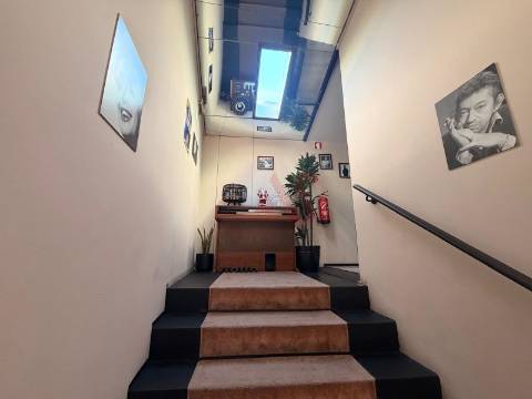 Trespasse – Bar / Espaço Noturno no Centro de Vizela – Em Pleno Funcionamento