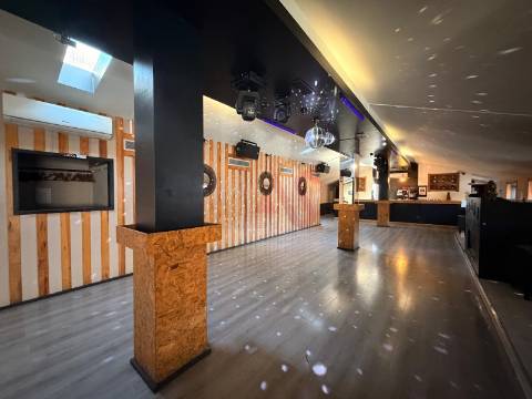 Trespasse – Bar / Espaço Noturno no Centro de Vizela – Em Pleno Funcionamento