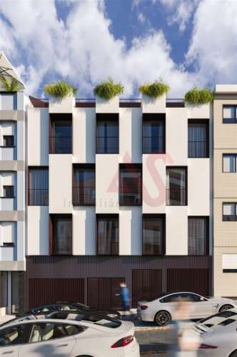 T3 Duplex Inserido no Novo Empreendimento de Brito Capelo, 76 - Centro do Porto