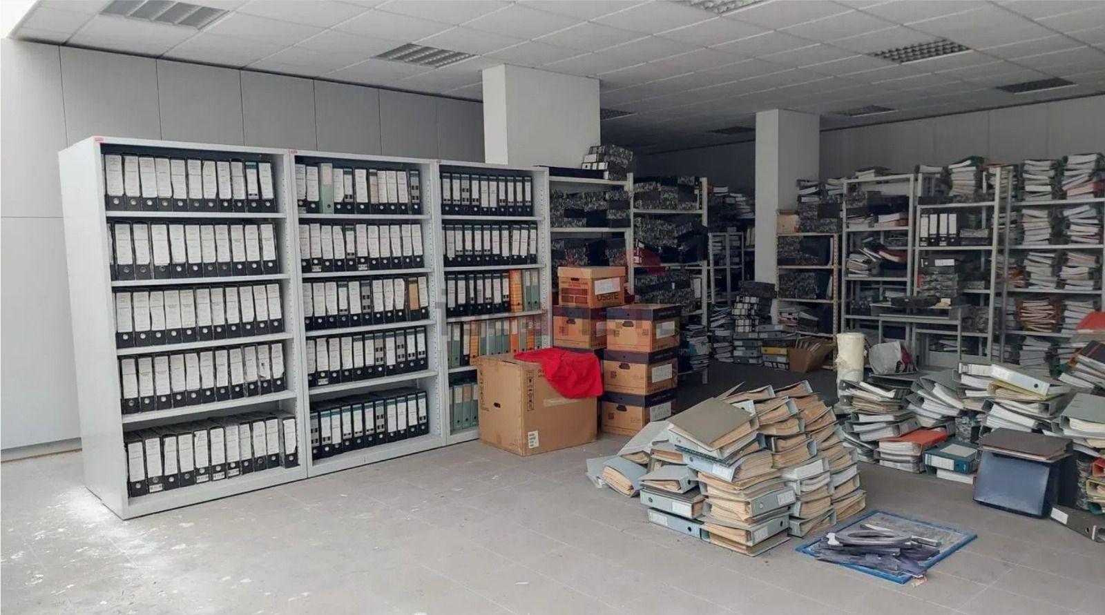 Escritório com 146,95 m2 | Arrecadação | 2 estacionamentos | Lumiar | Lisboa