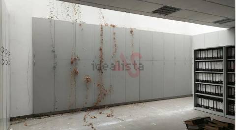 Escritório com 146,95 m2 | Arrecadação | 2 estacionamentos | Lumiar | Lisboa