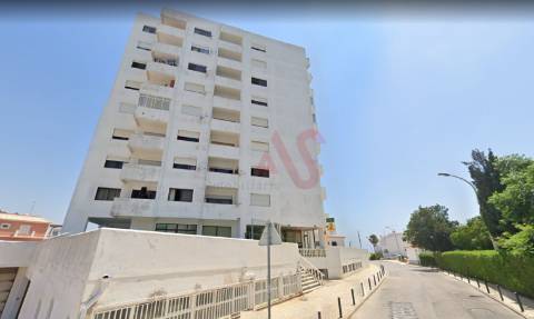 Loja com 9,50m2 para venda em Albufeira