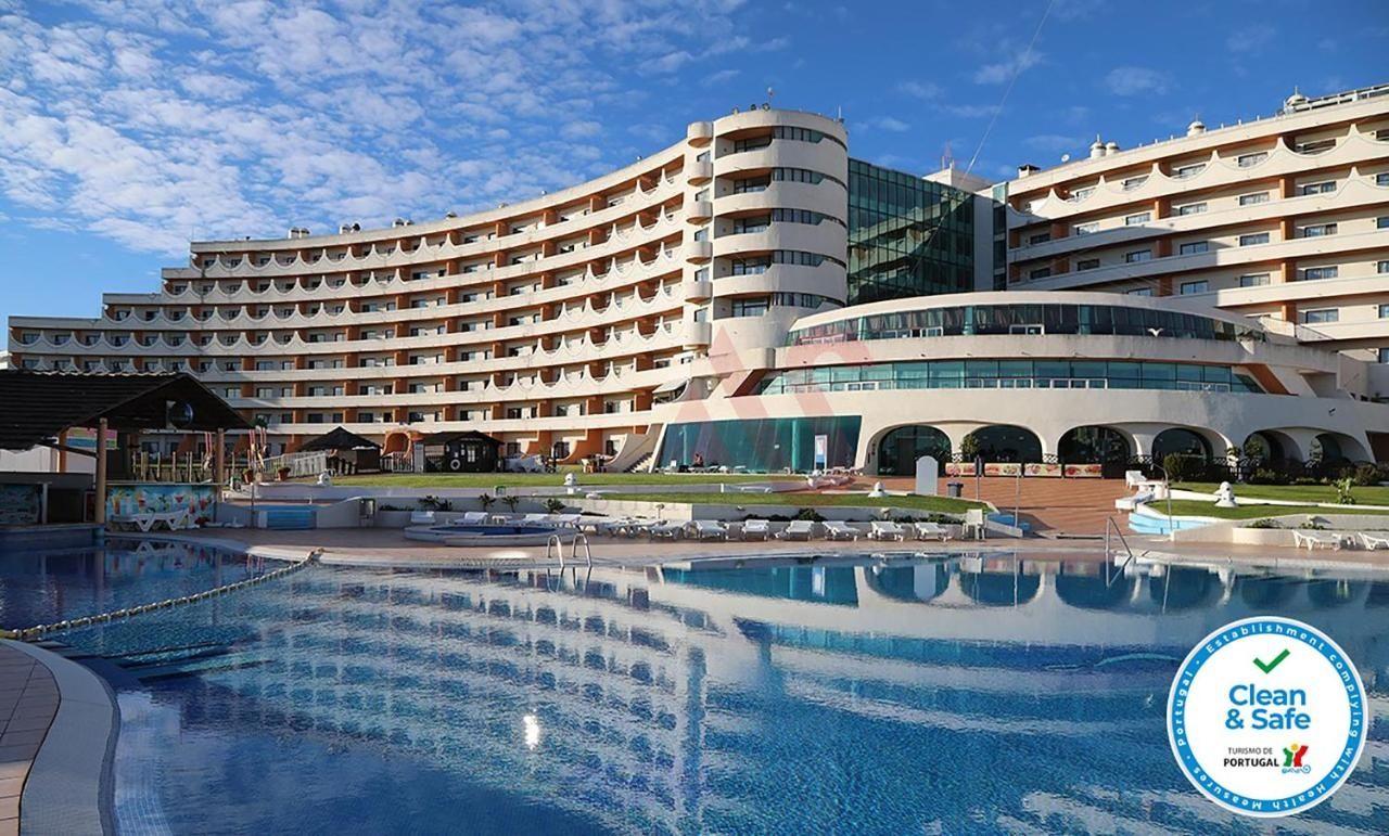 Apartamento T1 inserido no hotel Paraíso de Albufeira.