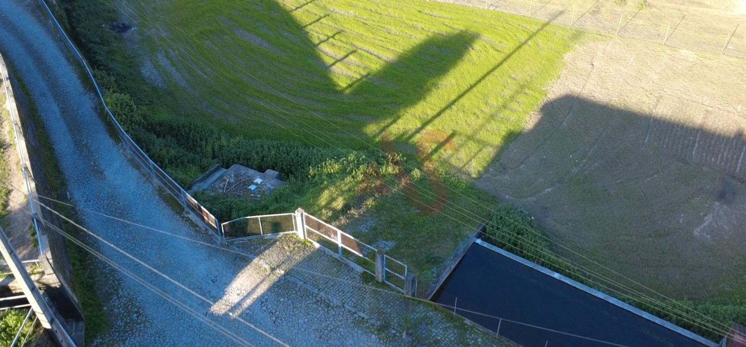 Terreno para Construção e Área Agrícola em Estorãos, Fafe