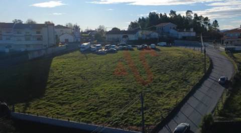 Terreno para Construção em Estorãos, Fafe – Excelente Localização com 5700 m2