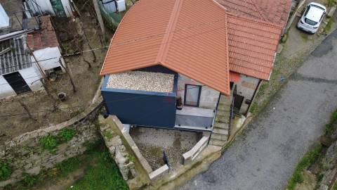 🏡 Moradia T2 em Pedra – Quinchães, Fafe