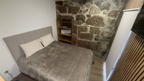 🏡 Moradia T2 em Pedra – Quinchães, Fafe
