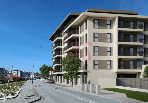 Apartamento T2 no piso 0 com terraço em São Miguel, Vizela