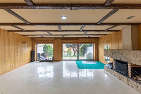 Moradia em Banda T3 em Mesão Frio – Zona Premium de Guimarães