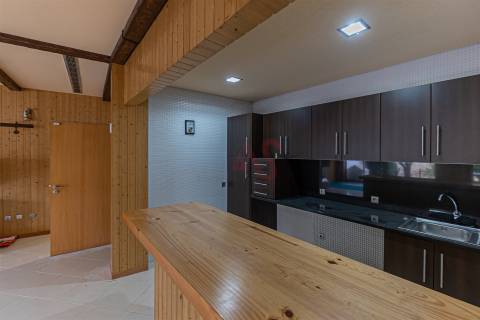 Moradia em Banda T3 em Mesão Frio – Zona Premium de Guimarães