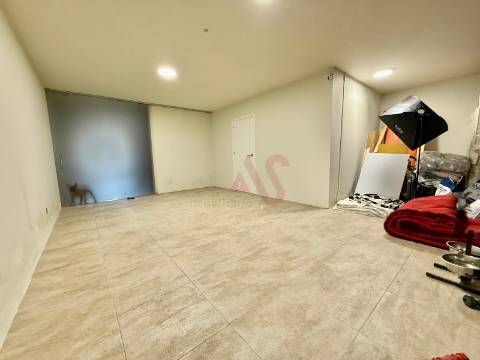 Espetacular Moradia Térrea T4 Em Azurém, Guimarães