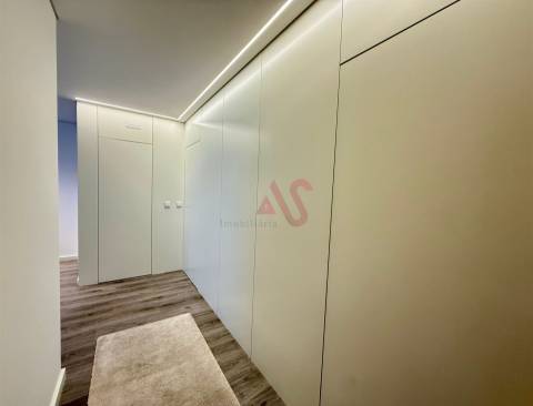 Apartamento T2 Mobilado na Trofa – Excelente Localização