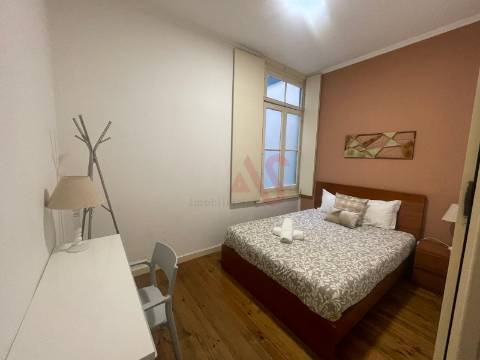Apartamento T2 no Centro Histórico do Porto – Rua do Comércio