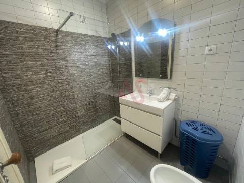 Apartamento T2 no Centro Histórico do Porto – Rua do Comércio