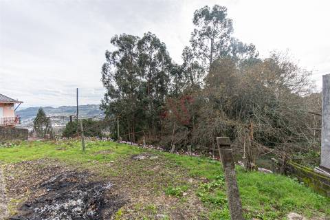 Moradia T2 em São Faustino, Guimarães - Excelente Oportunidade de Investimento