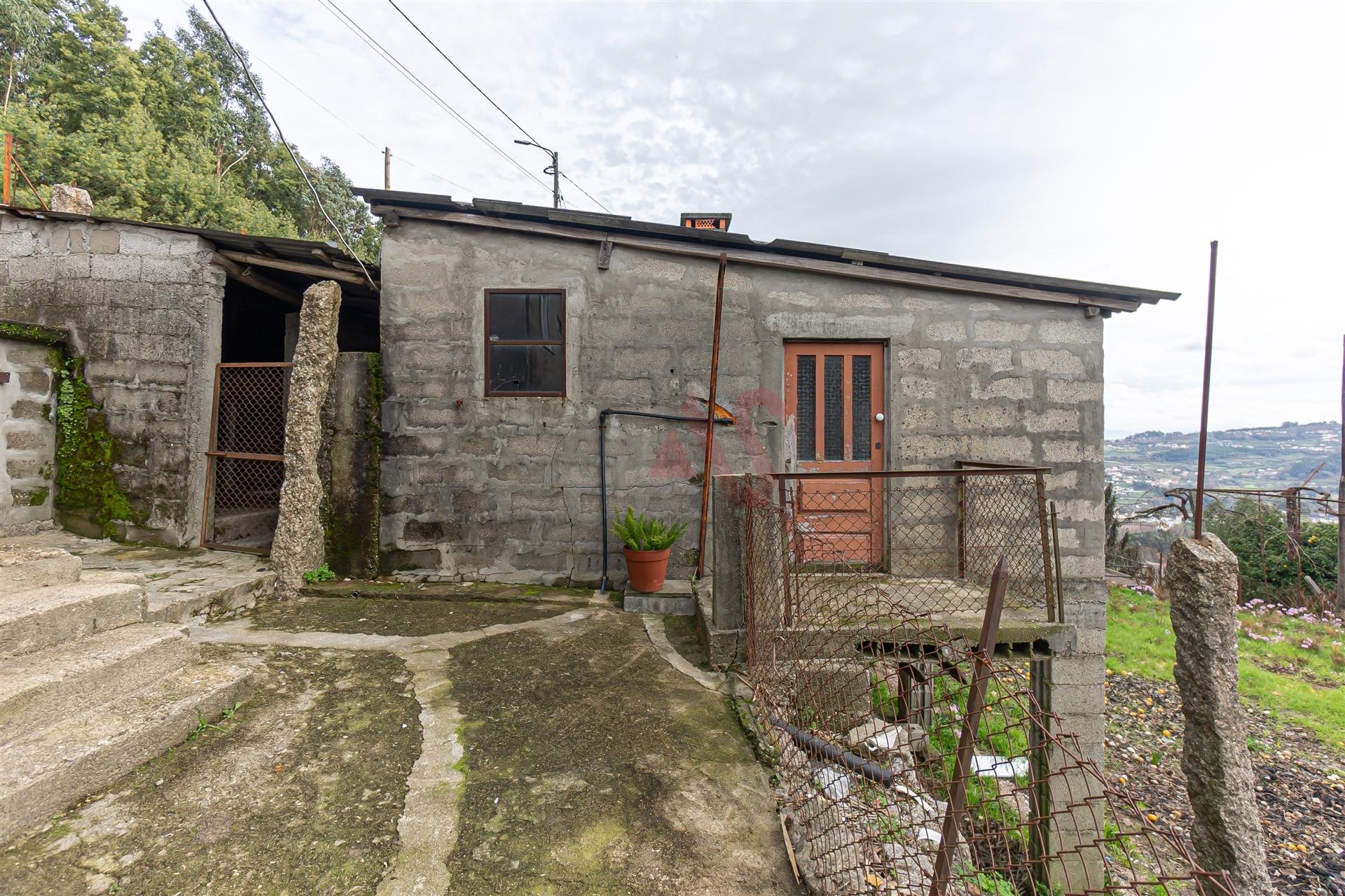 Moradia T2 em São Faustino, Guimarães - Excelente Oportunidade de Investimento