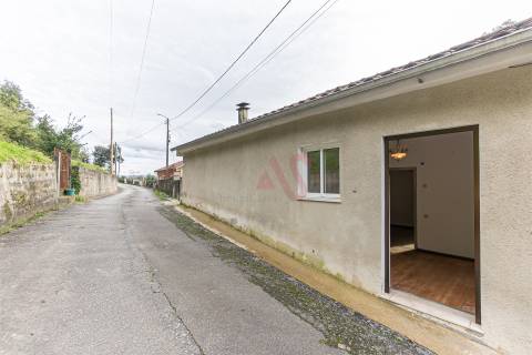 Moradia T2 em São Faustino, Guimarães - Excelente Oportunidade de Investimento