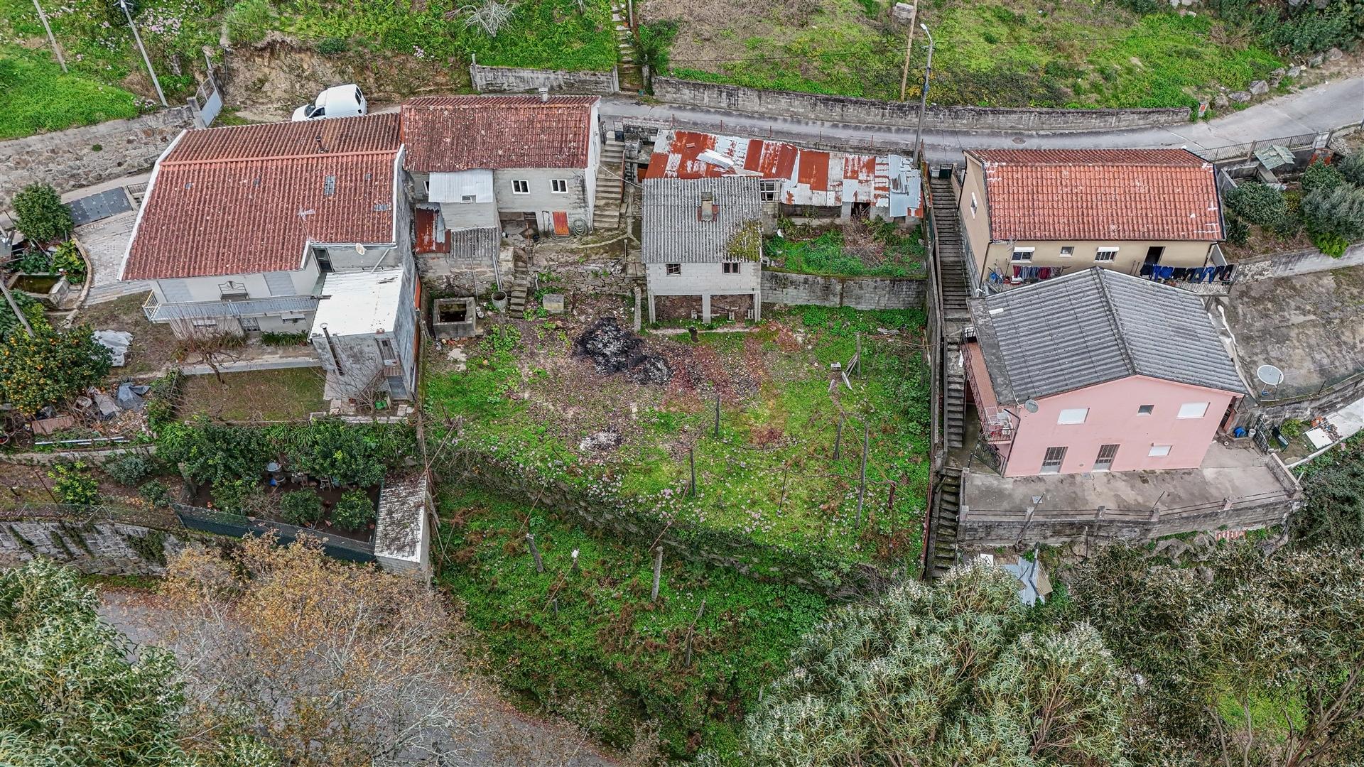 Moradia T2 em São Faustino, Guimarães - Excelente Oportunidade de Investimento