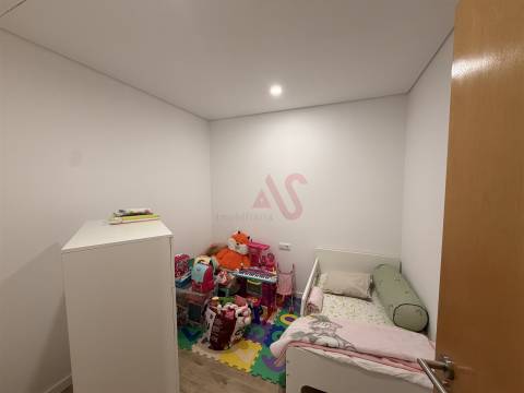 Andar Moradia T2+1 Renovado | Candoso – São Martinho