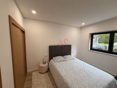 Andar Moradia T2+1 Renovado | Candoso – São Martinho