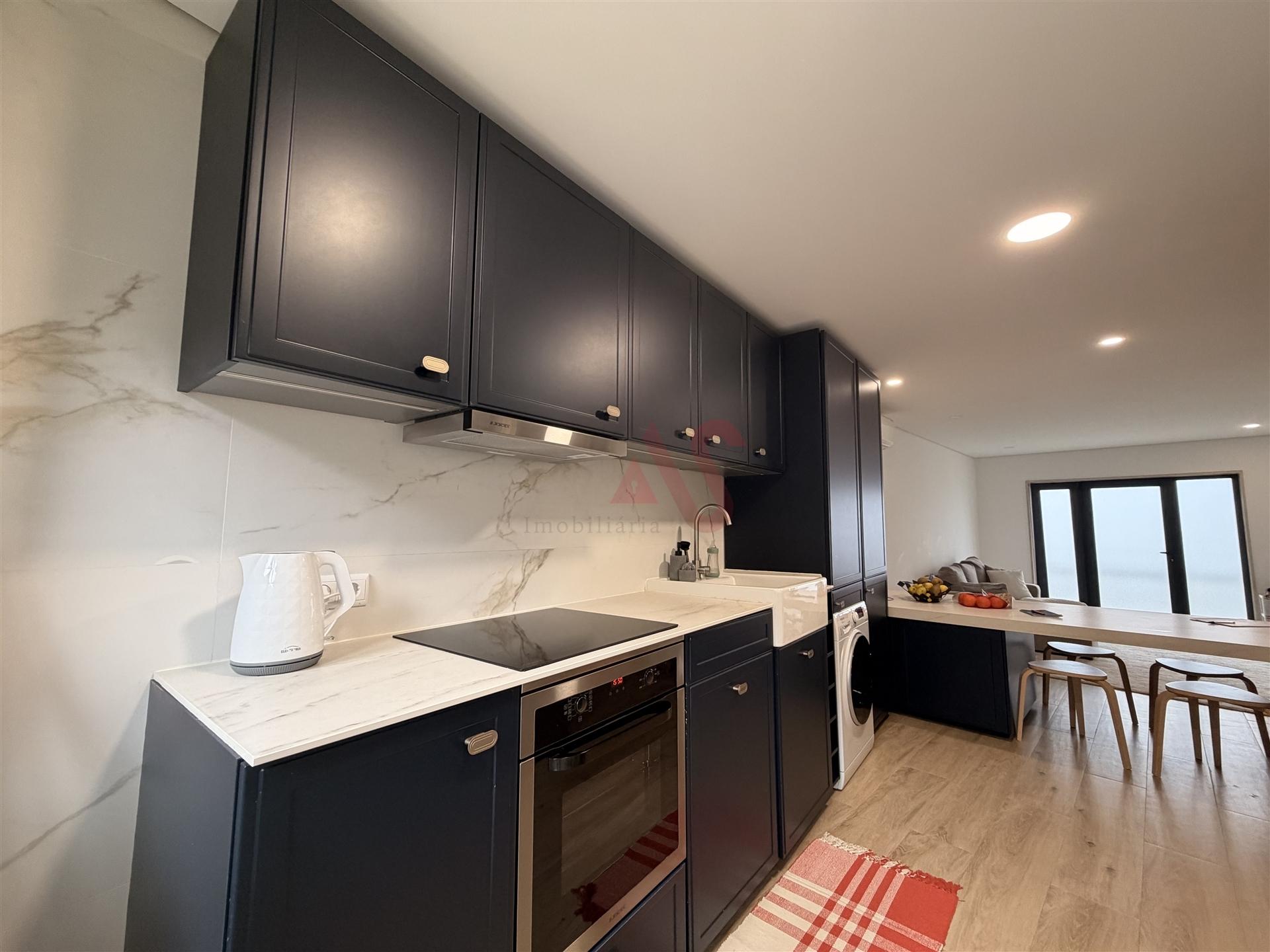 Andar Moradia T2+1 Renovado | Candoso – São Martinho