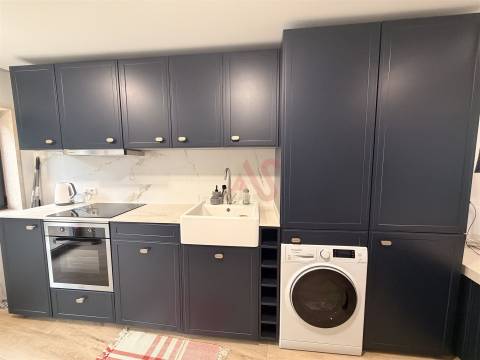 Andar Moradia T2+1 Renovado | Candoso – São Martinho