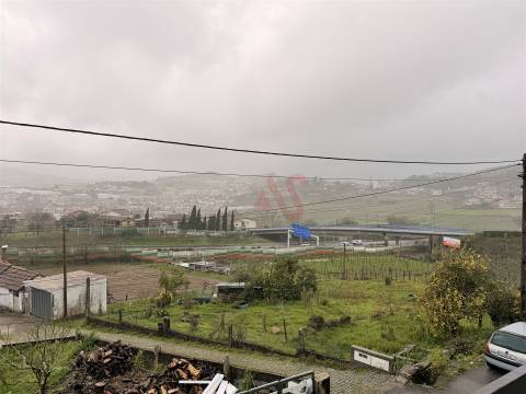 Andar Moradia T2+1 Renovado | Candoso – São Martinho