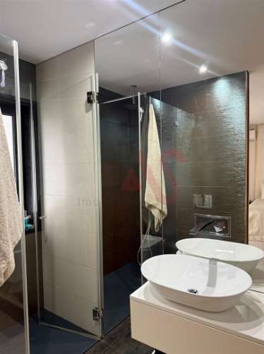 Moradia T3 Moderna em Barrosas – Pronta a Habitar